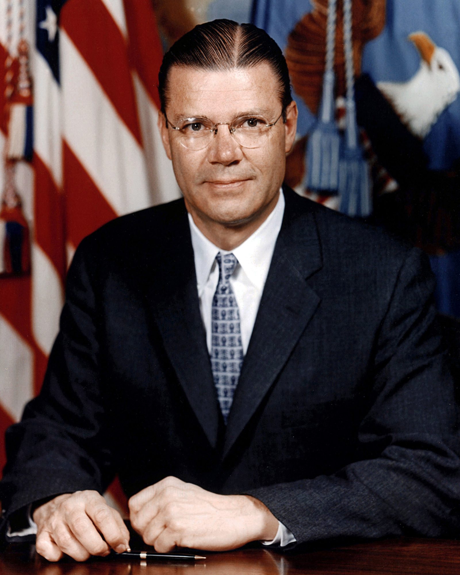 Official 1961 portrait of Robert McNamara in a suit, taken shortly after he became U.S. Secretary of Defense